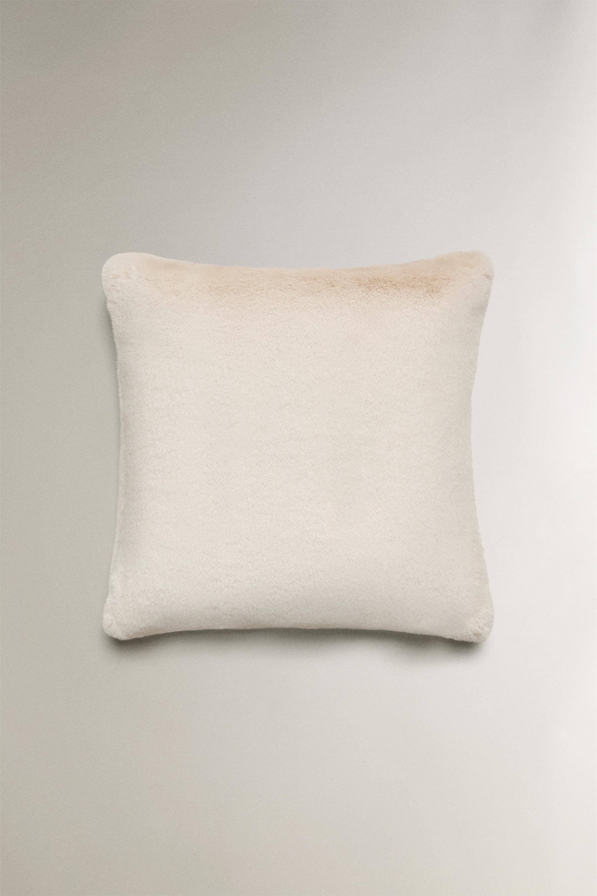 FAUX FUR THROW PILLOW COVER